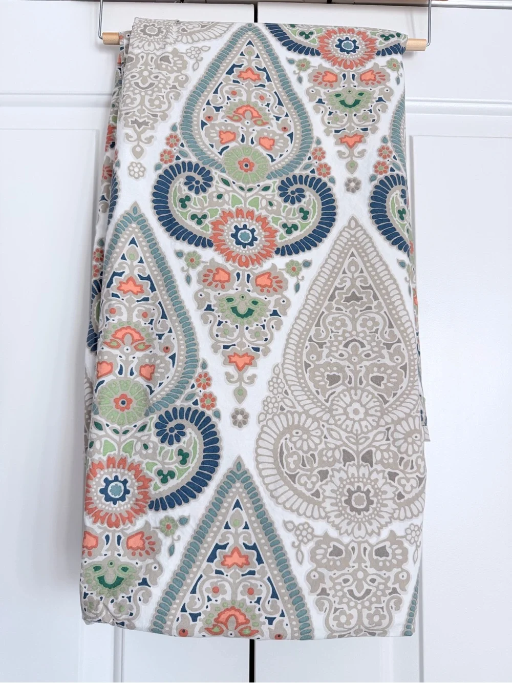 Pottery Barn Gisela Paisley Medallion Duvet Cover - Full/Queen